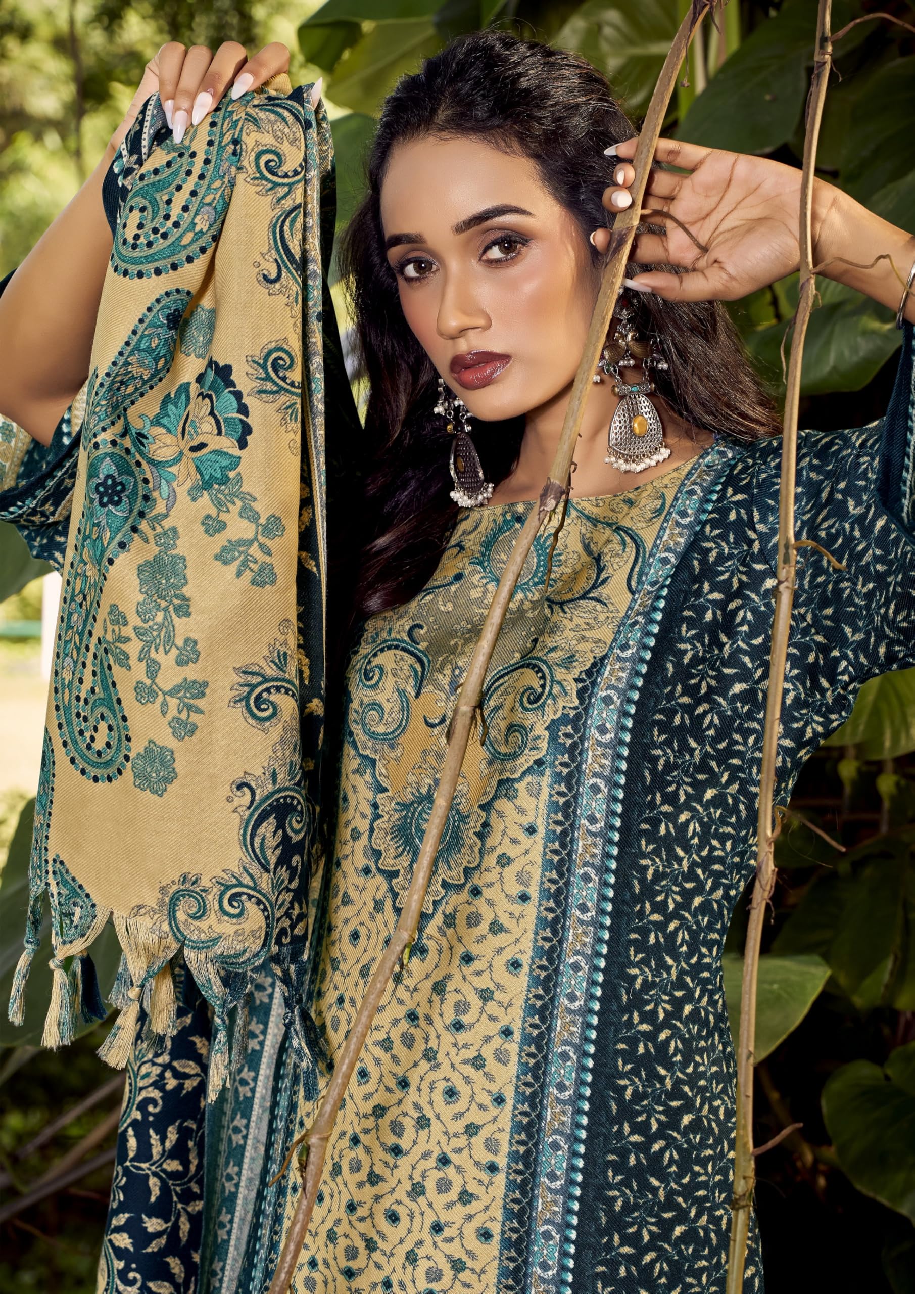 DRAVINAM Trends Women's Unstitched Winter Wear Woollen Pashmina Salwar Suit Dress Material with Pashmina Printed Shawl Dupatta