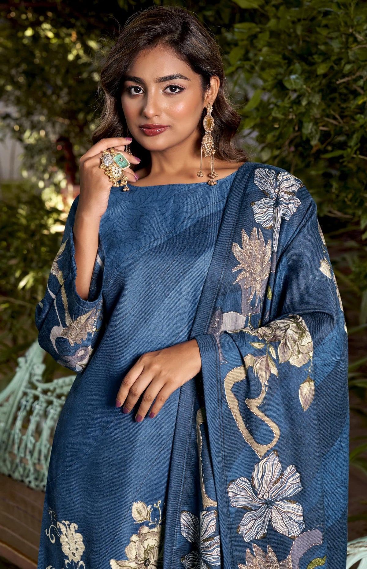DRAVINAM Trends Women's winter wear unstitched hand work Woollen Pashmina Suit Dress Material with Pashmina Printed Shawl Dupatta