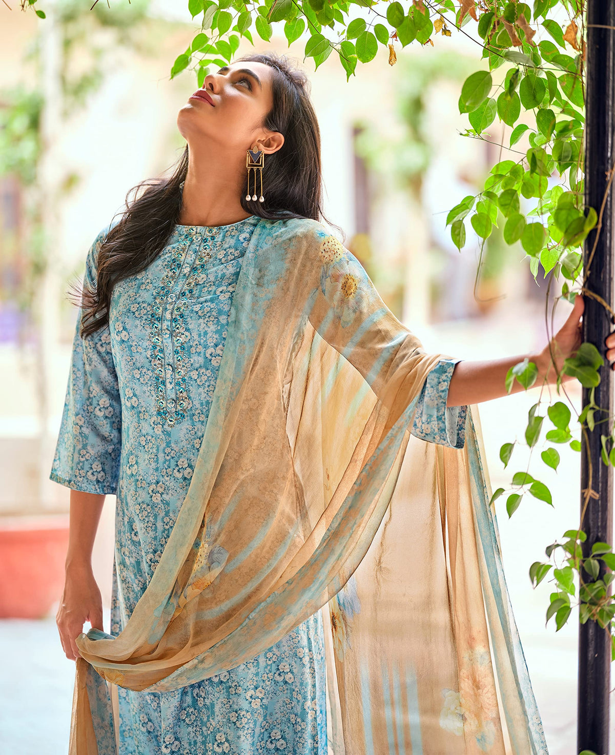 DRAVINAM Trends Women's Unstitched Digital Printed Pure Viscose Masline Embroidered Palazzo Salwar Suit Dress Material with Bemberg Chiffon Digotal Printed Dupatta (Blue)