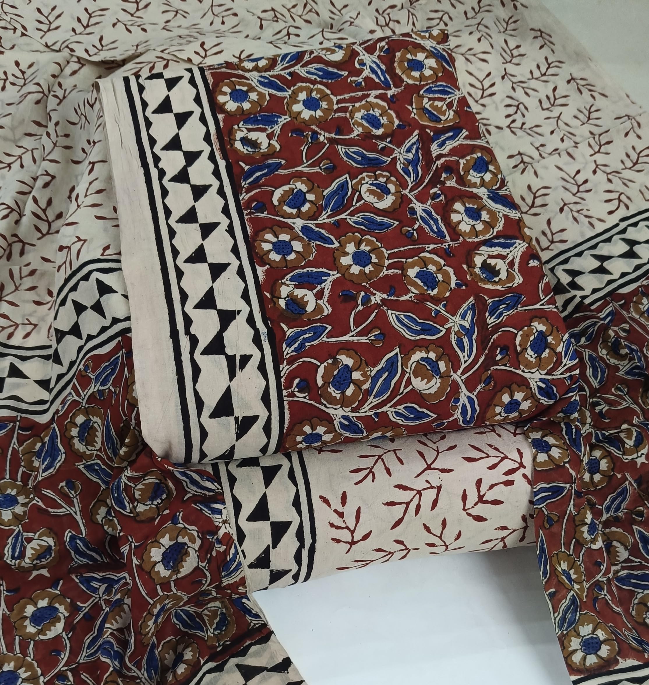 DRAVINAM Trends Women's Jaipuri Pure Cotton Handmade Floral Block Bagh Print Unstitched Dress Material Set with Dupatta (Top, Bottom, and Dupatta Fabric)