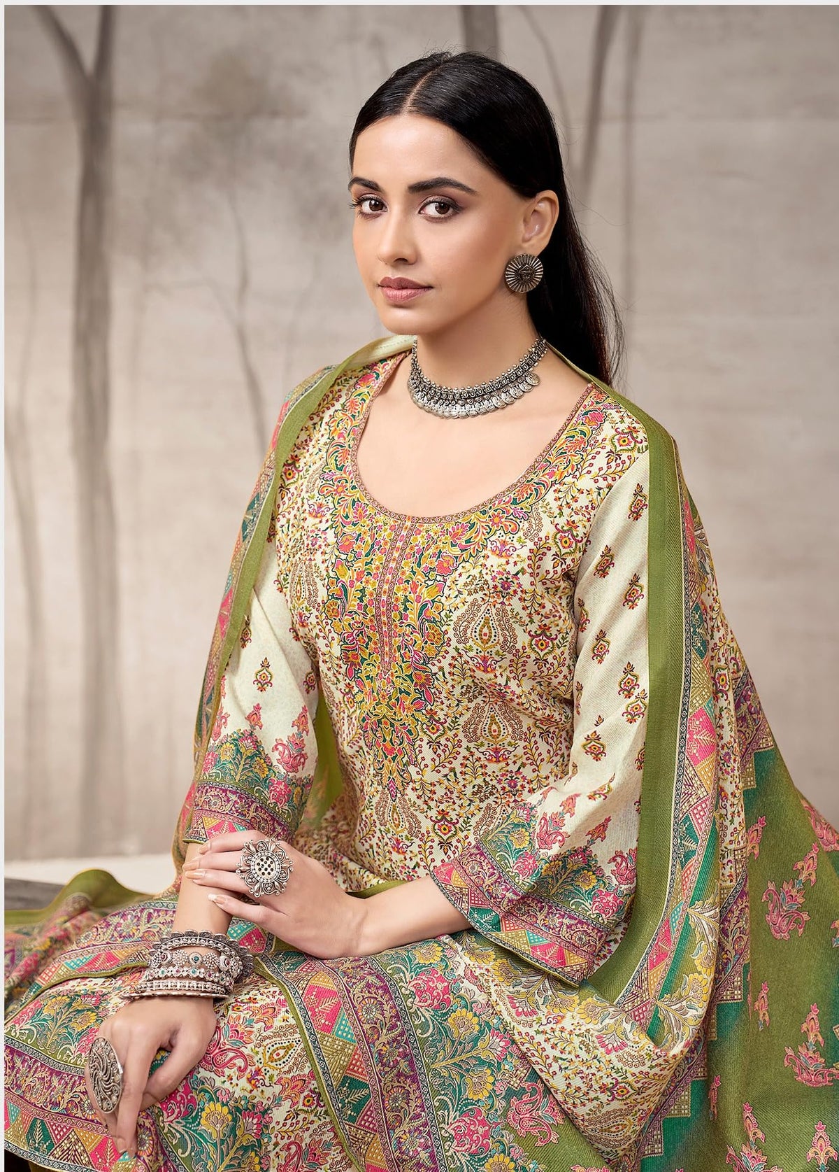 DRAVINAM Trends Women's Winter Wear Pure Viscose Woolen Pashmina Digital Kani Printed Swaroski Work Unstitch Salwar Suit Dress Material with Pure Digital Viscose Pashmina Woolen Warm Shawl Dupatta
