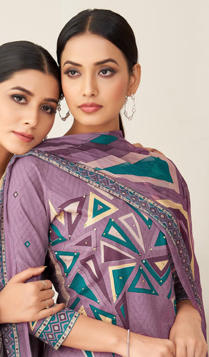 DRAVINAM Trends Kurti 2.50 mtrs,Viscose Reyon Dyed (2.7 m),Viscose German Half Pure Designer Print Dupatta (2.25 m)|Green