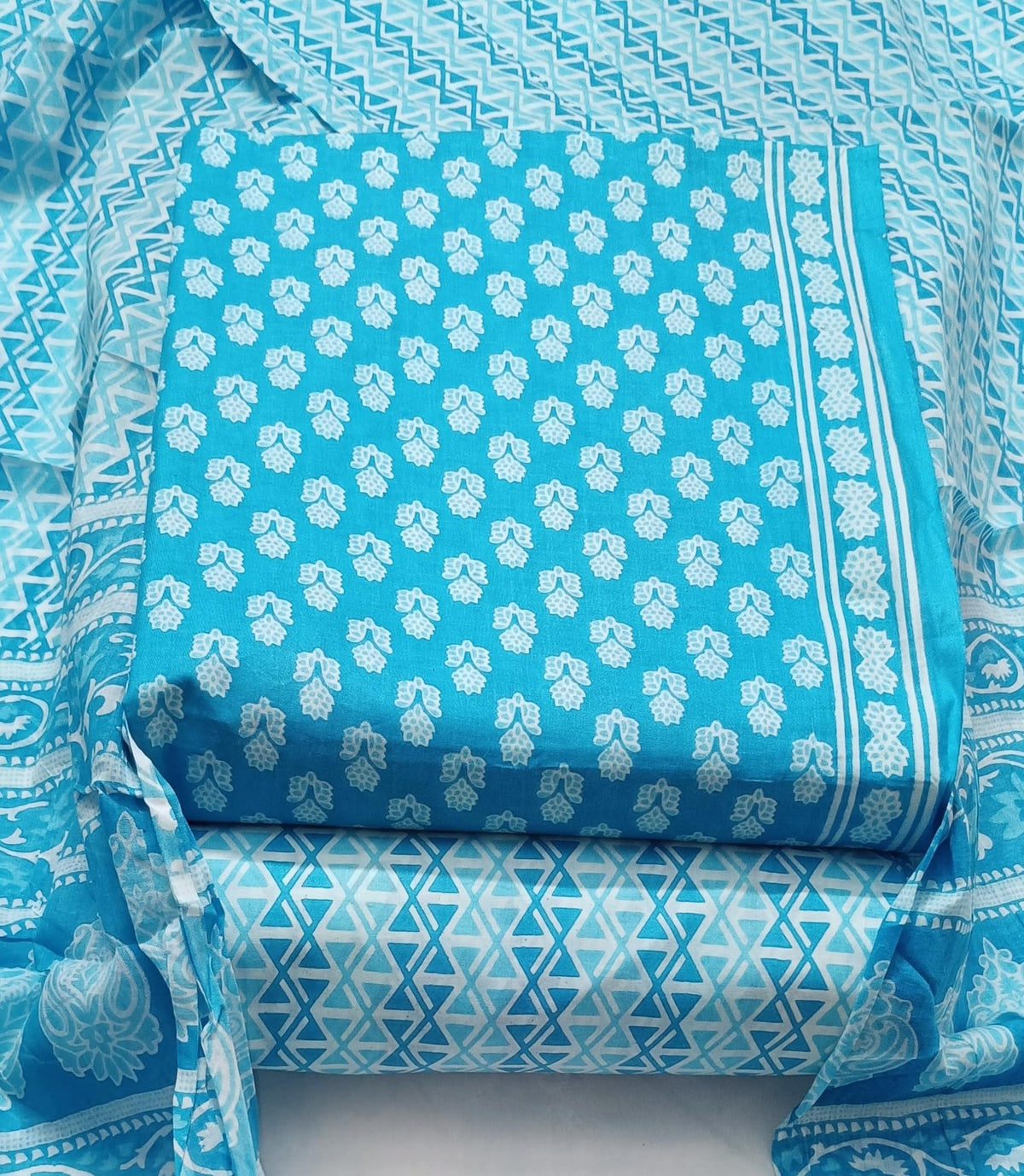 DRAVINAM Trends Jaipuri Print Cambric Cotton Unstitched Salwar Suit Dress Material for Women with Mulmul Cotton Dupatta