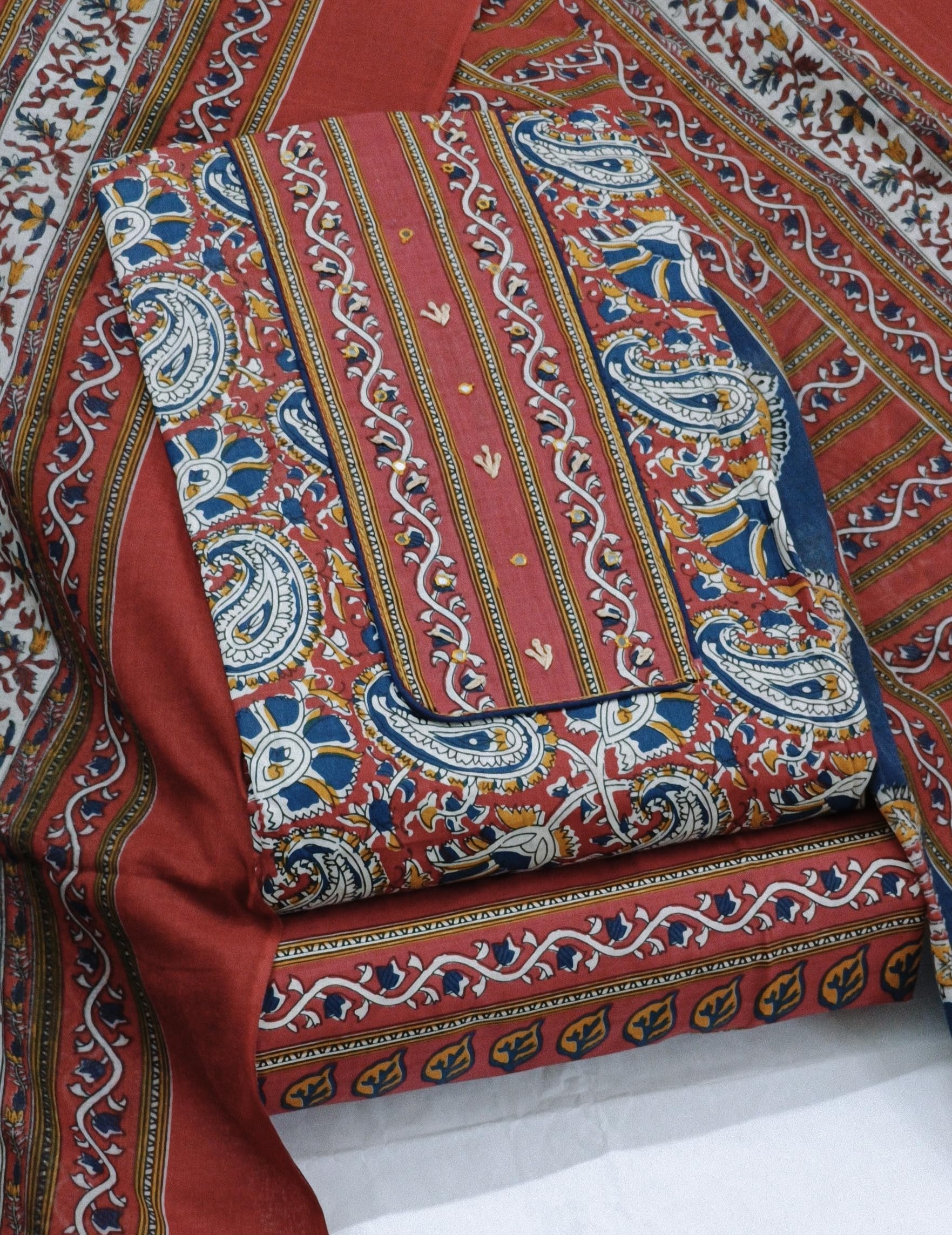 DRAVINAM Trends Women's Cambric Cotton Dress Material | Unstitch Kalamkari Printed Suit Set with Cotton Dupatta