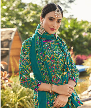 DRAVINAM Trends Women's Unstitched Kashmiri Print Woollen Pashmina Salwar Suit Dress Material with Pashmina Printed Shawl Dupatta (Free Size) (Brown)