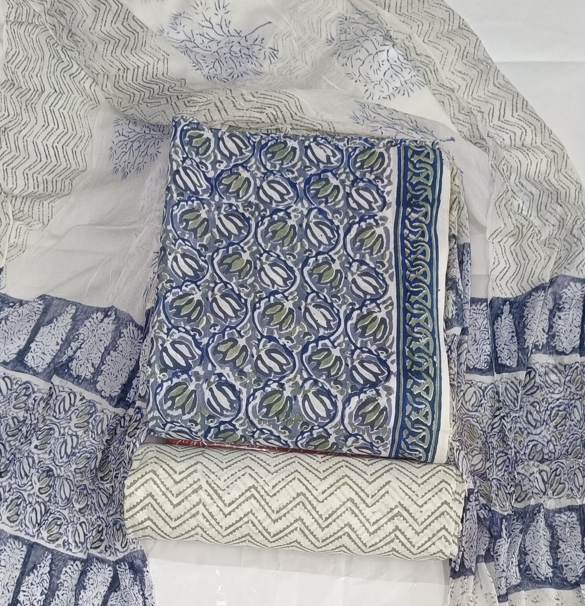 DRAVINAM Trends Hand Block Print Cambric Cotton Unstitched Salwar Suit Set for Women with Pure Chiffon Hand Printed Dupatta