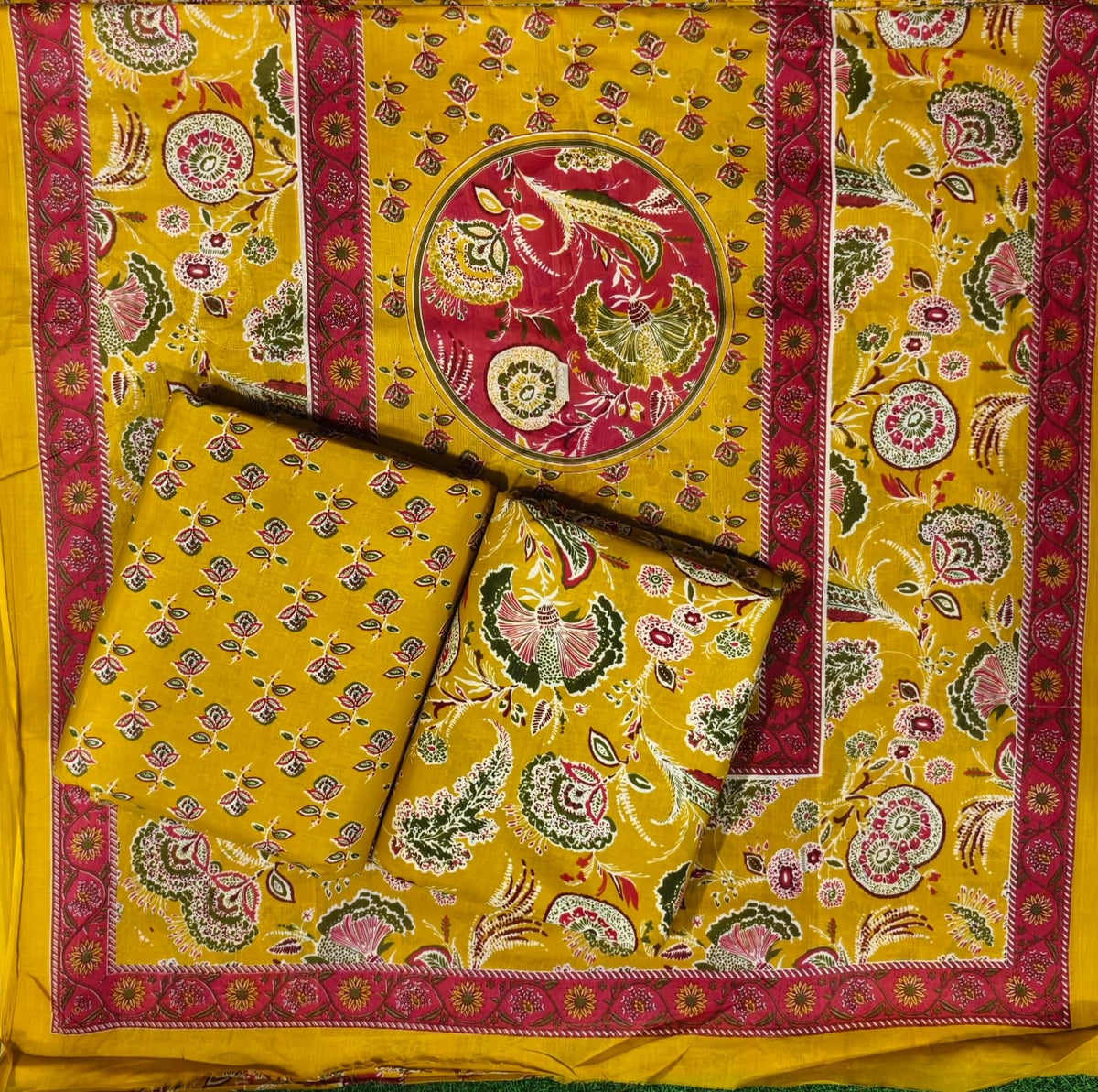 DRAVINAM Trends Jaipuri Print Cambric Cotton Unstitched Salwar Suit Dress Material for Women with Mulmul Cotton Dupatta