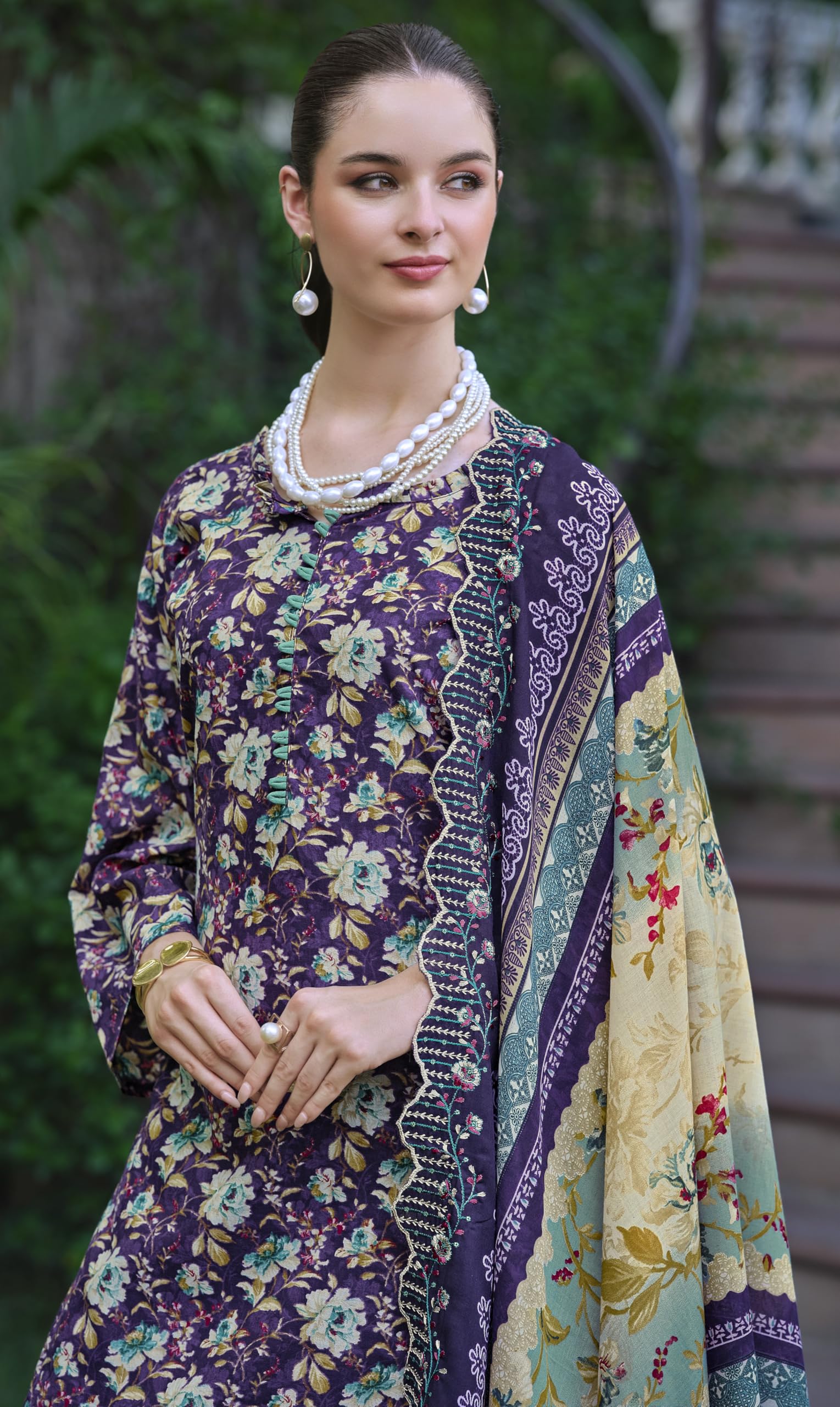 DRAVINAM Trends Women's Stitched Digital Print Embroidered Scalloping Cutwork Pure Cotton Kurta Pant Suit Set with Cotton Embroidered Scalloping Cutwork Dupatta (XL / 42)
