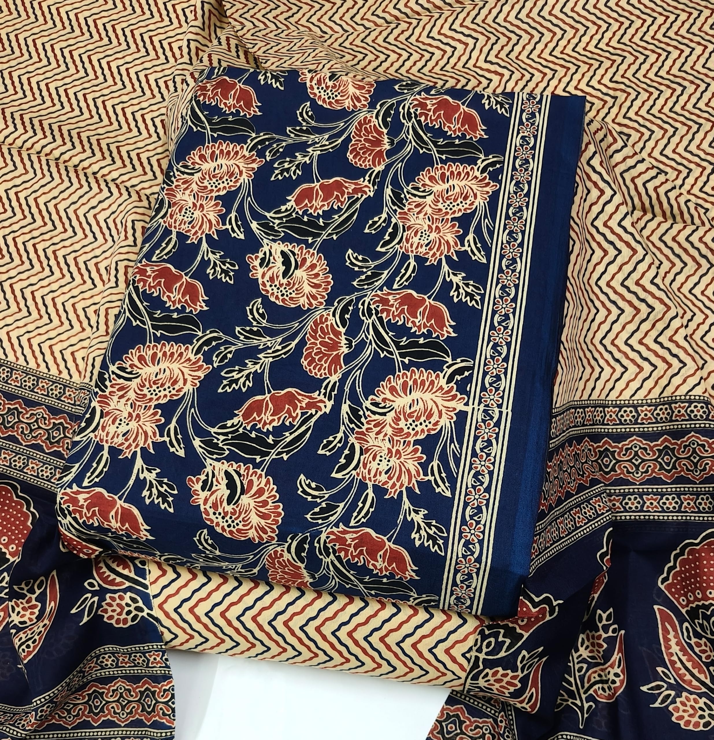DRAVINAM Trends Jaipuri Print Cambric Cotton Unstitched Salwar Suit Dress Material for Women with Mulmul Cotton Dupatta
